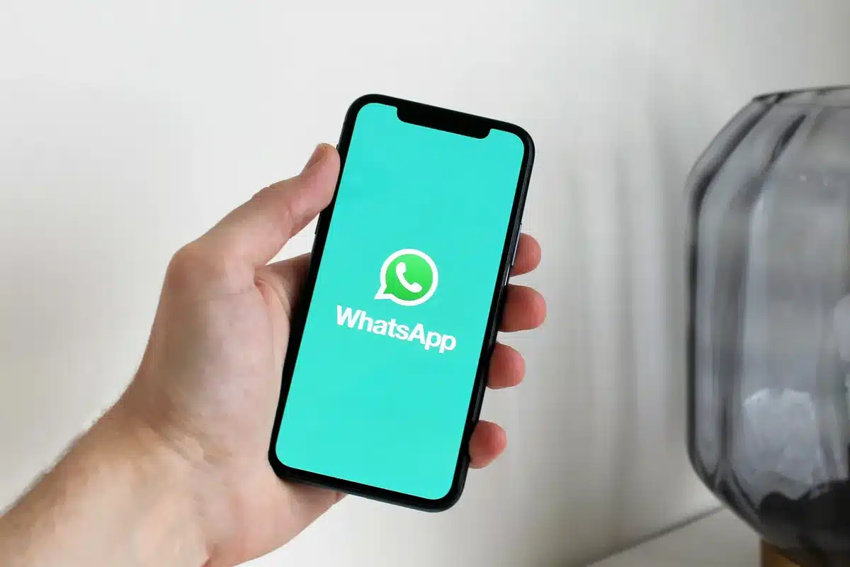 Automatiser WhatsApp Business pour entreprises au Maroc - guide automatisation messages WhatsApp PME