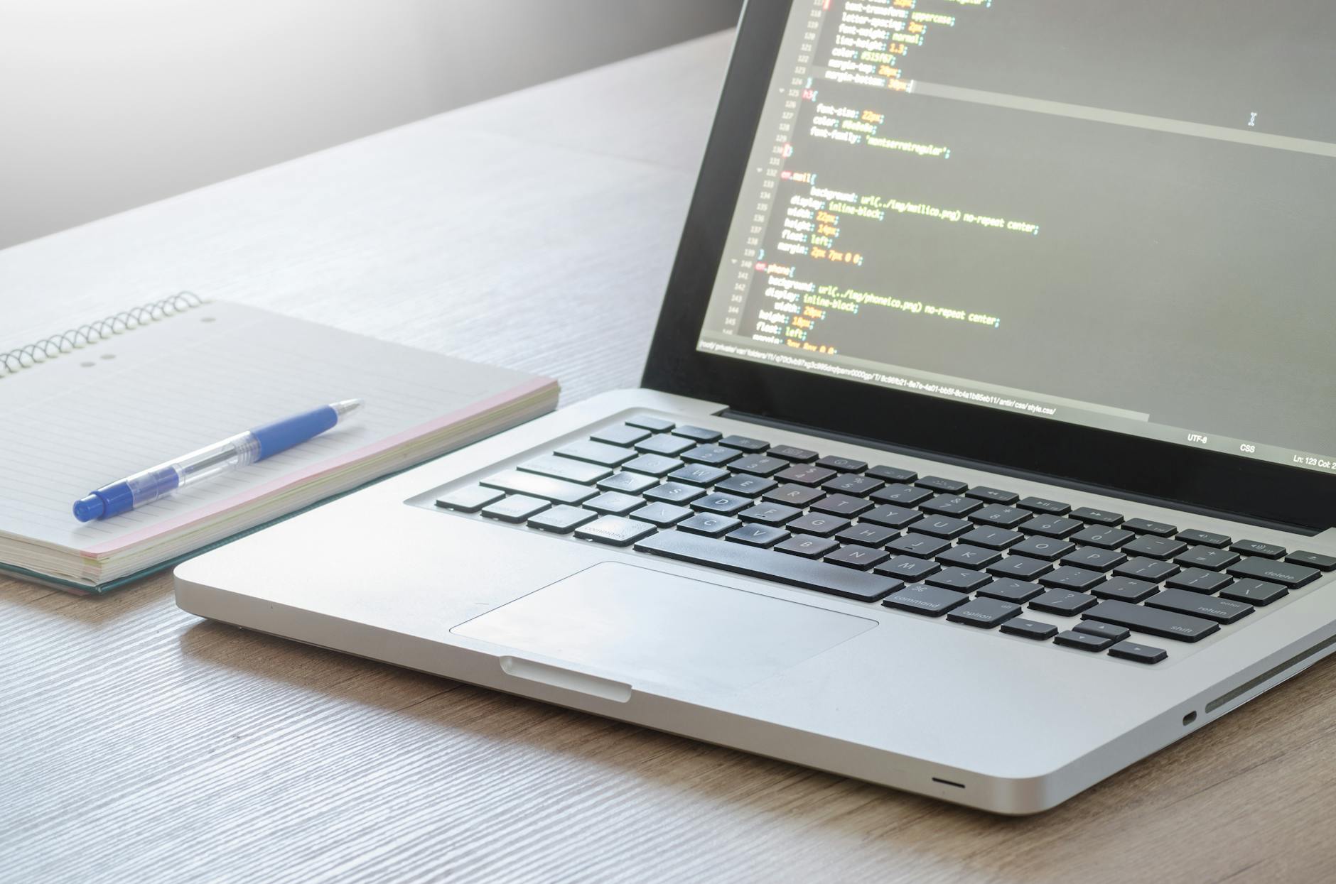 Ordinateur Portable Allumé — cahier des charges application web